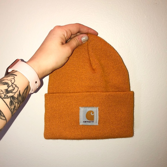 carhartt beanie gold